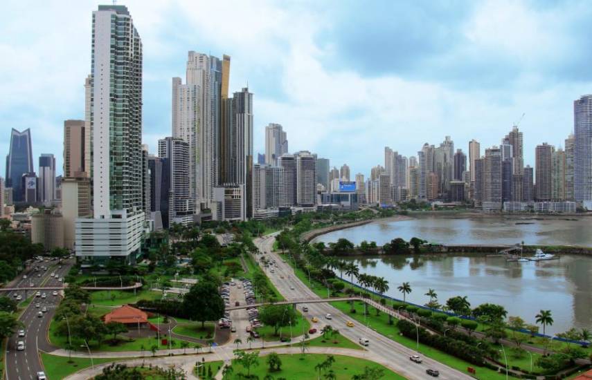 El BID da recomendaciones a Panamá para impulsar la economía