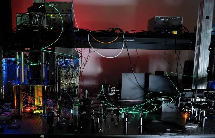 Microsoft desarrolla una tecnología de comunicación con MicroLED de bajo coste para los centros de datos