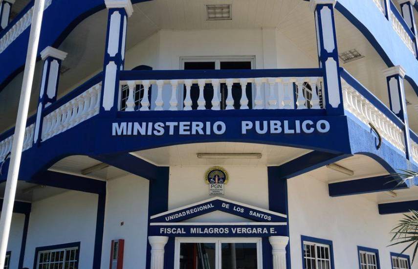 Detienen provisionalmente a mujer investigada por maltrato agravado a sus nietos en Pedasí