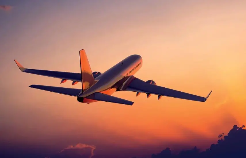 Desaparece de los radares en Indonesia un avión con 10 personas a bordo