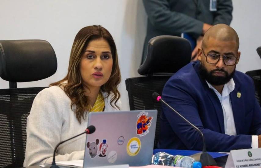 ML | Diputados durante el primer debate.