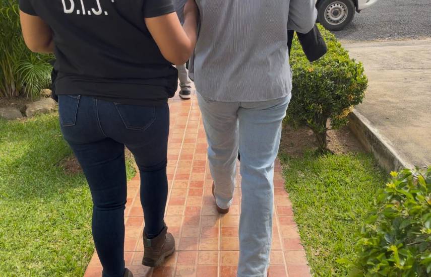 Tres funcionarios y exfuncionarios del Municipio de Penonomé aprehendidos por peculado