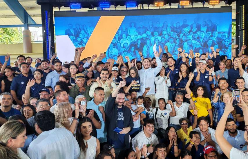Con 97% de respaldo, Vamos decide convertirse en partido político