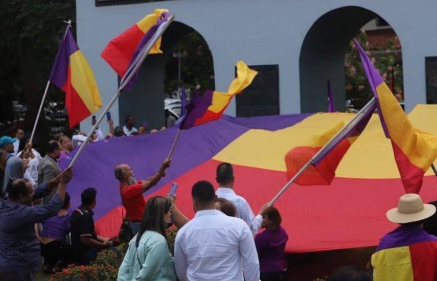 Panameñistas se alinean para desbancar la directiva