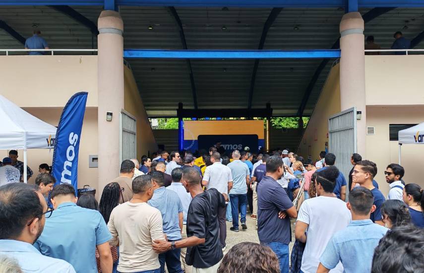 Arranca la tercera asamblea general de Vamos