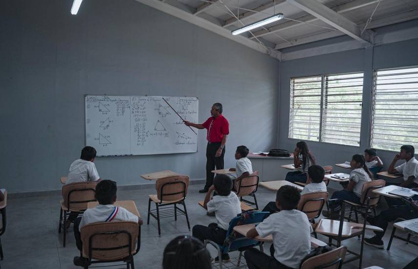 Meduca extiende periodo de postulación para docentes