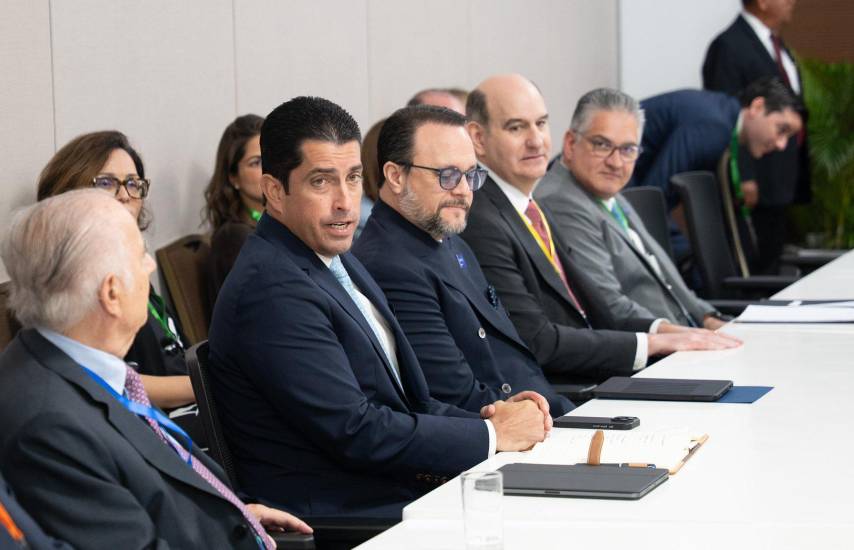 Mulino promueve inversiones con empresarios de la región