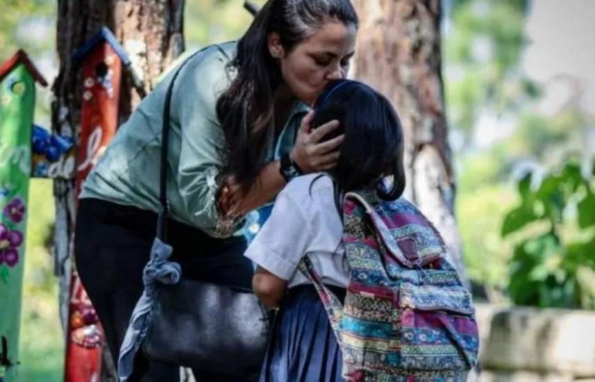 “Despierta mamá” estrena en cines