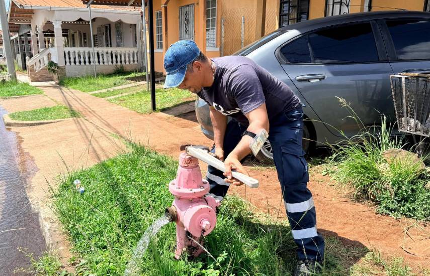 El Idaan rehabilitará hidrantes y alcantarillado en Panamá Oeste