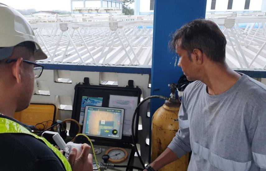 Personal técnico del Idaan realiza mantenimiento a la potabilizadora de Chilibre