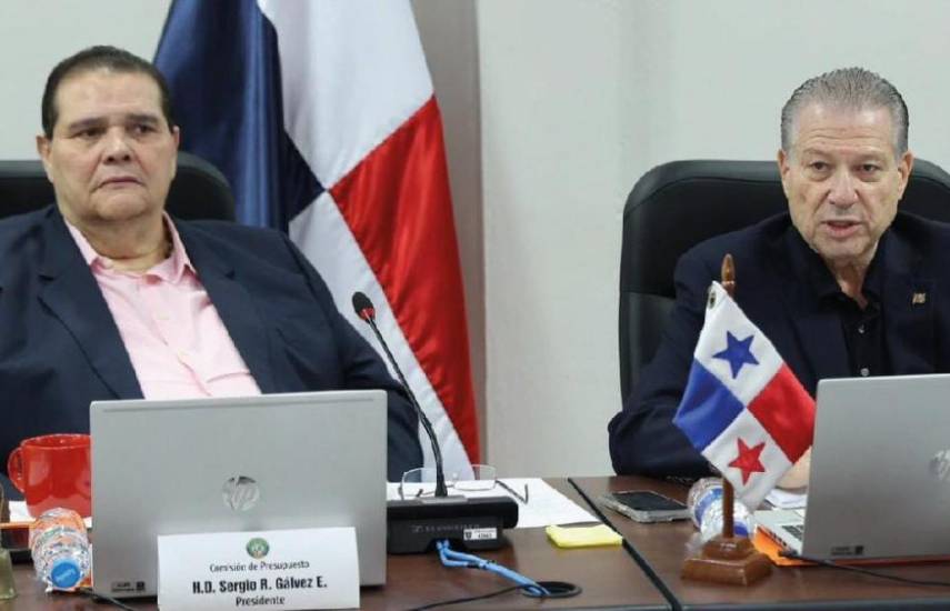 Polémica por sesión a puertas cerradas en la Comisión de Presupuesto