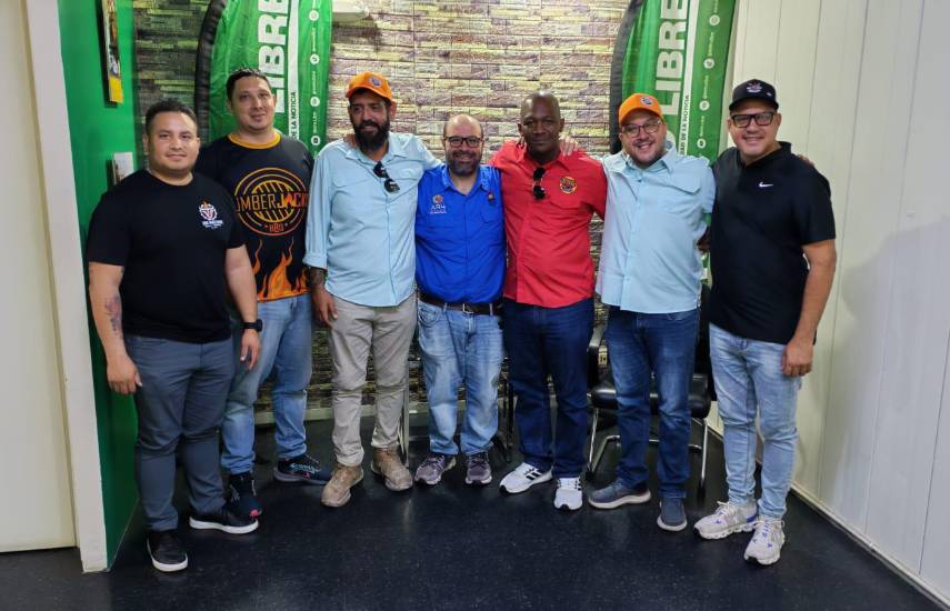 Competidores afinan técnicas y sabores para el BBQ Fest