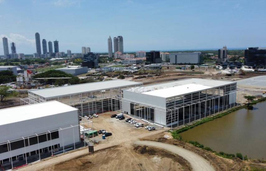 Cortizo inspecciona construcción del Centro de Alto Rendimiento del Deporte Panameño