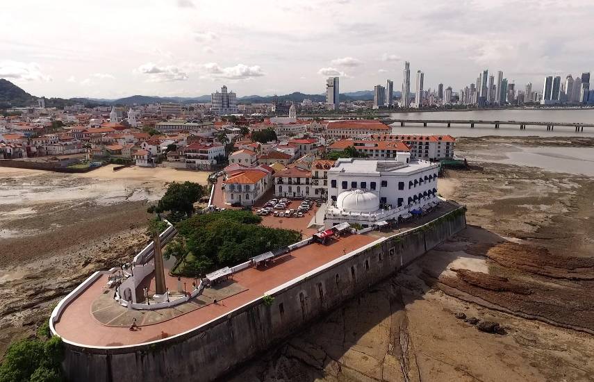 Restaurarán la Plaza de Francia