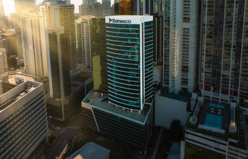 Banesco Panamá renueva su imagen y conserva su esencia