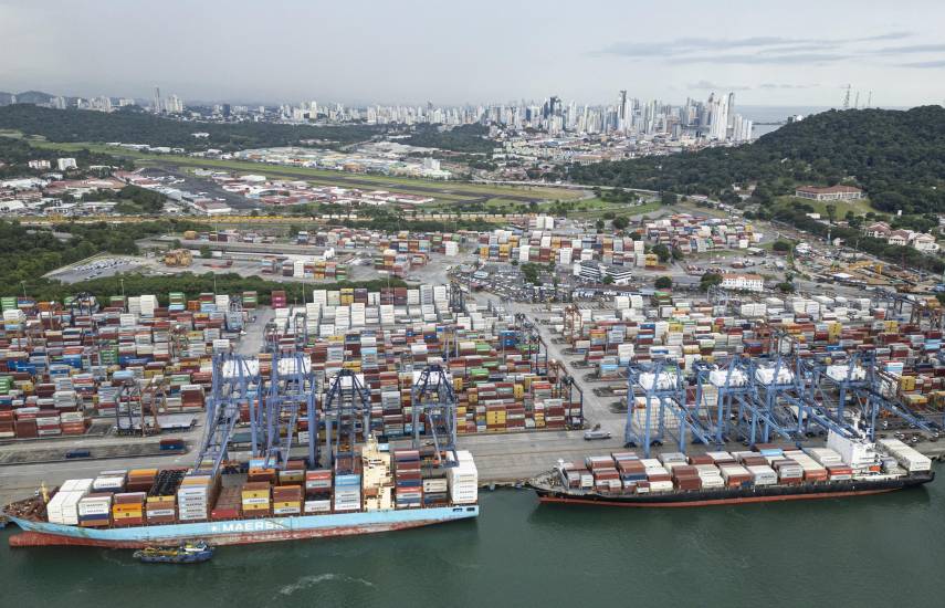 Canal de Panamá proyecta construir y concesionar dos nuevos puertos