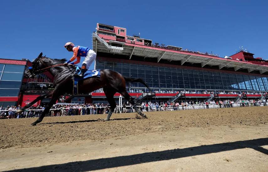 Preakness Stakes, una esquiva carrera para los fustas panameños
