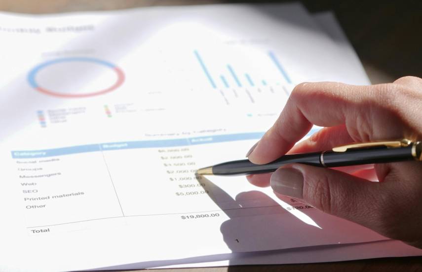 Tasas de interés se mantendrán estables, aseguran banqueros