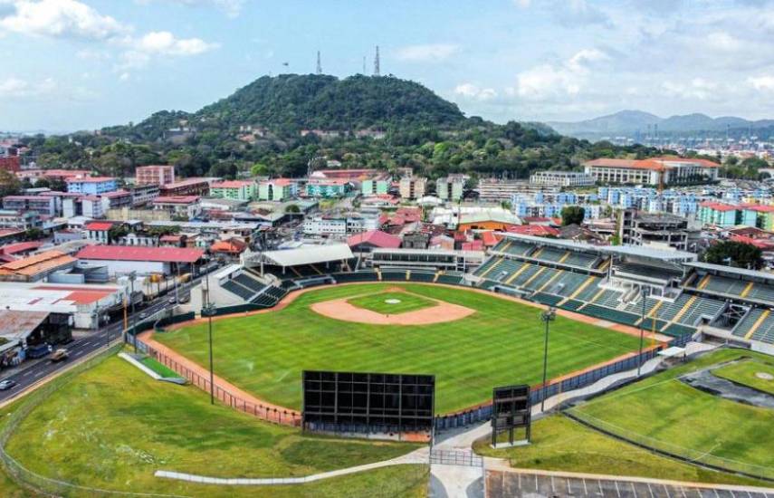Inauguran el Estadio Juan Demóstenes Arosemena