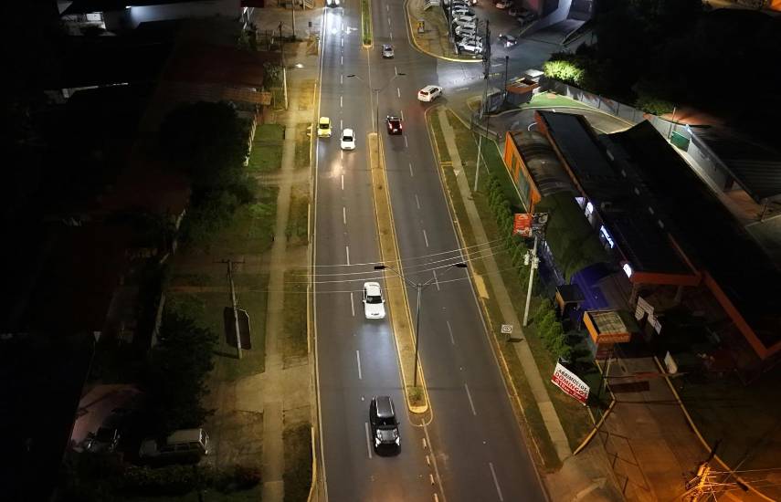 Naturgy impulsa mejoras en el alumbrado público en el paseo Enrique Geenzier, en Chitré
