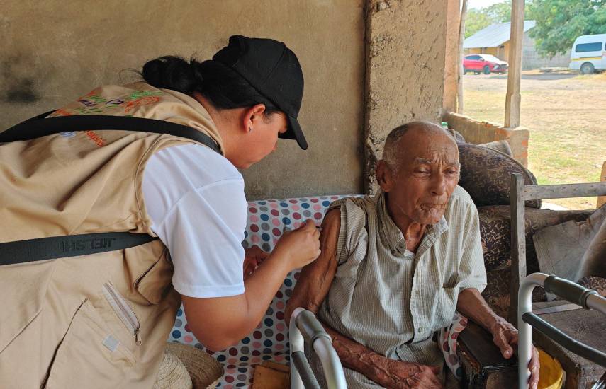 Minsa: Un nuevo lote de vacunas contra el sarampión llegará a Panamá