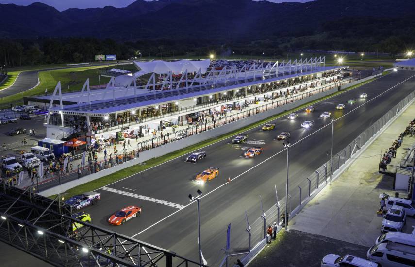 Autódromo Panamá revive la historia con los ‘500 km’