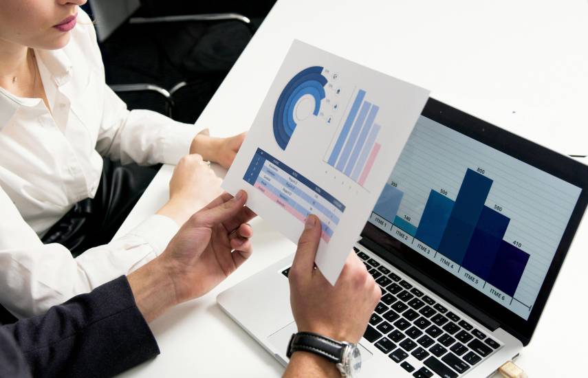 Caja de Ahorros con nuevos proyectos y sólido crecimiento