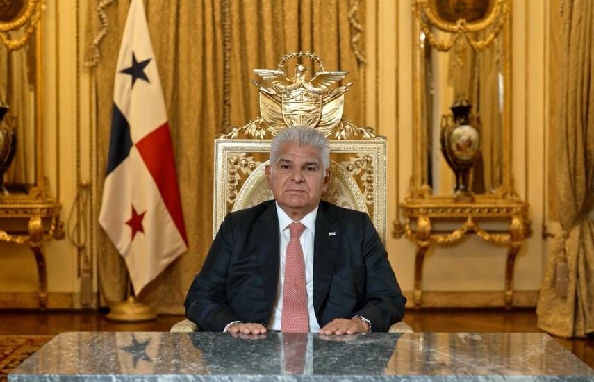 Mulino rechaza “enérgicamente” inicio de arbitraje por puertos en el Canal