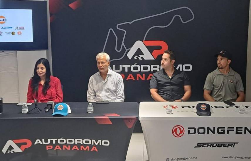 Autódromo recibe a amantes del deporte motor