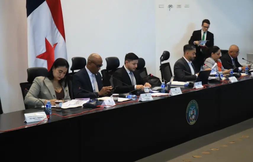 Inicia discusión de ley sobre sustancia económica a rentas pasivas extranjeras