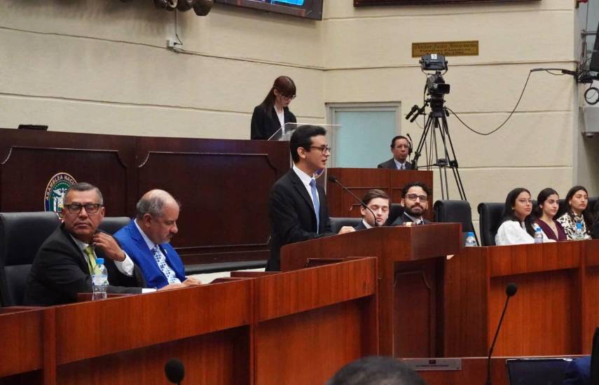 Más de 400 jóvenes en Panamá participan del Modelo de las Naciones Unidas