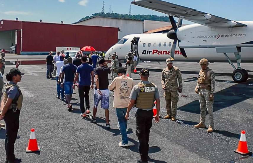 Migración deporta a 56 colombianos por cumplimiento de la normativa migratoria