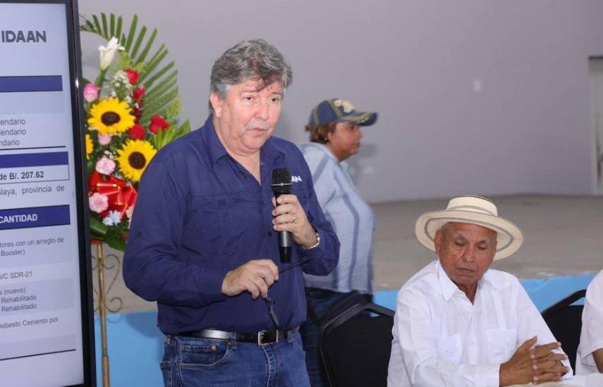 Subdirector y presidente de la junta directiva del IDAAN dejan sus cargos