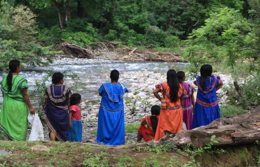 Cinco originarios por la libre ansían las alcaldías Ngäbes