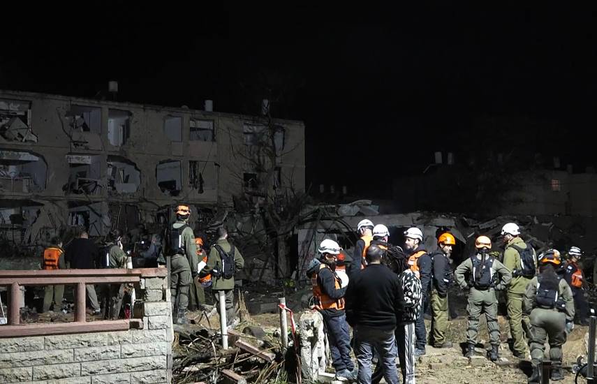 Irán ataca una instalación nuclear en Israel