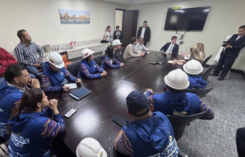 Mulino agradece a Venezuela el envío de 51 expertos para evaluar infraestructura tras sismo
