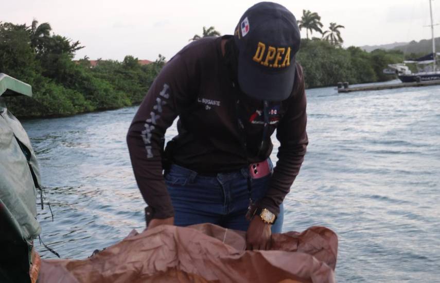 Aeronaval incauta mercancía irregular en la Costa Arriba de Colón