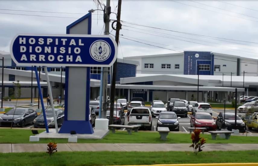 Más de 70 plazas para especialistas médicos ofrece la CSS a nivel nacional