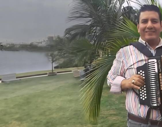 Cortesía | Isidro Pitty sigue manteniendo el legado que tenía su padre por muchos años, llevando la cumbia panameña a cada rincón del país.