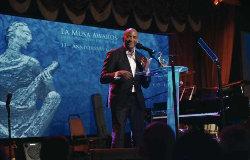 Sergio George ingresa al Salón de la Fama de los Compositores Latinos