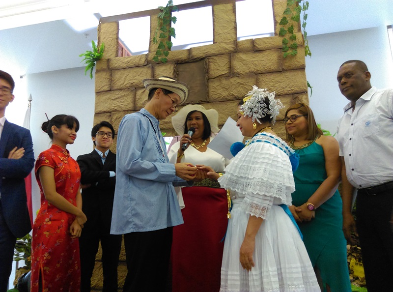 Boda masiva en el Tribunal Electoral