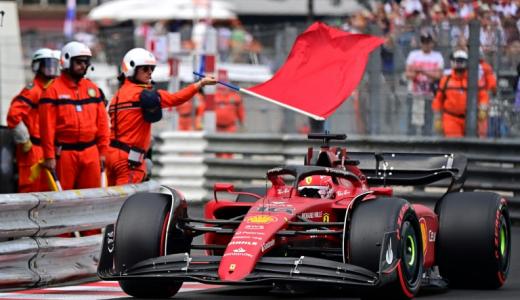 El monegasco Charles Leclerc conduce su Ferrari durante la sesión clasificatoria para el Gran Premio de Mónaco, el 28 de mayo de 2022
